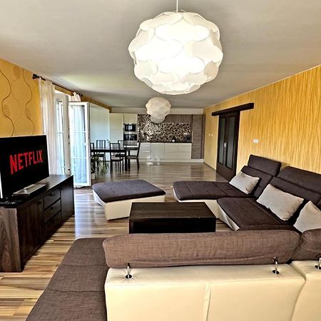 Lipno Apartments Exclusive Lipno nad Vltavou Esterno foto